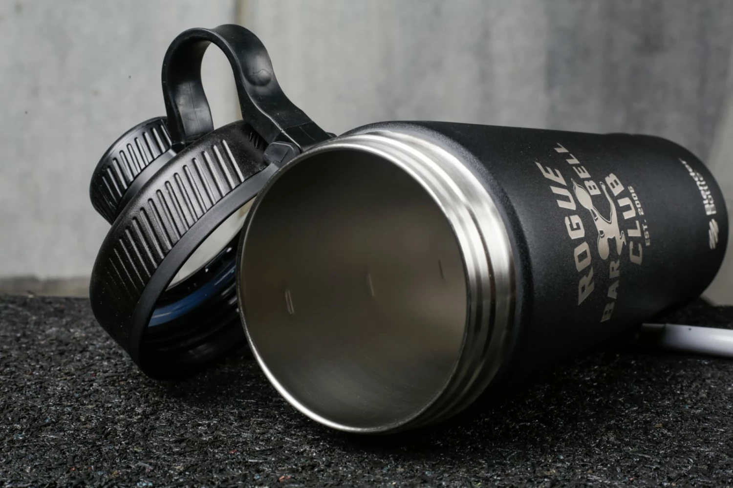 BlenderBottle® Rogue BlenderBottle Radian Insulated Stainless Steel - Image 5