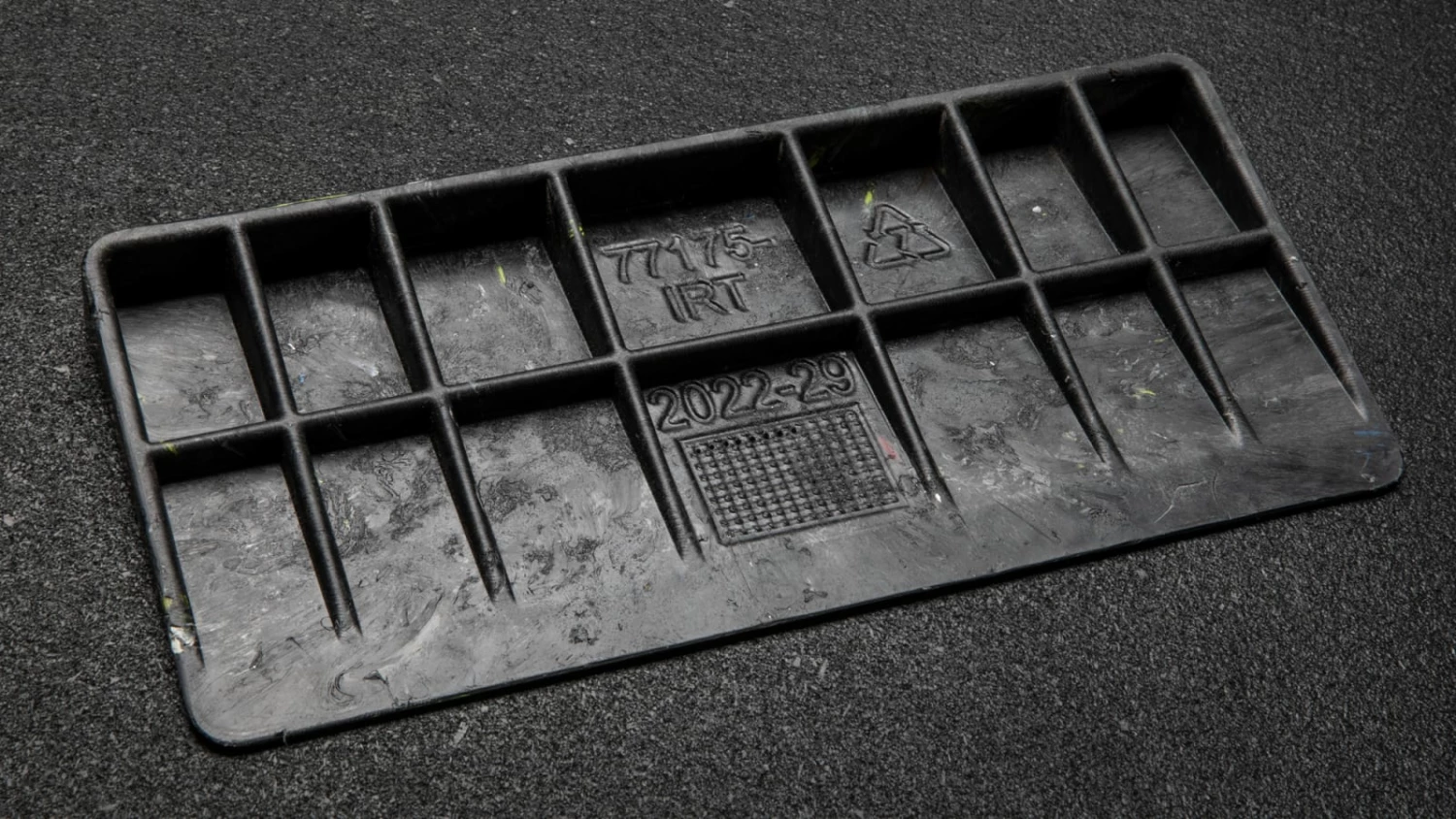 Rogue Fitness Rogue Resin Squat Wedge - Pair - Image 5