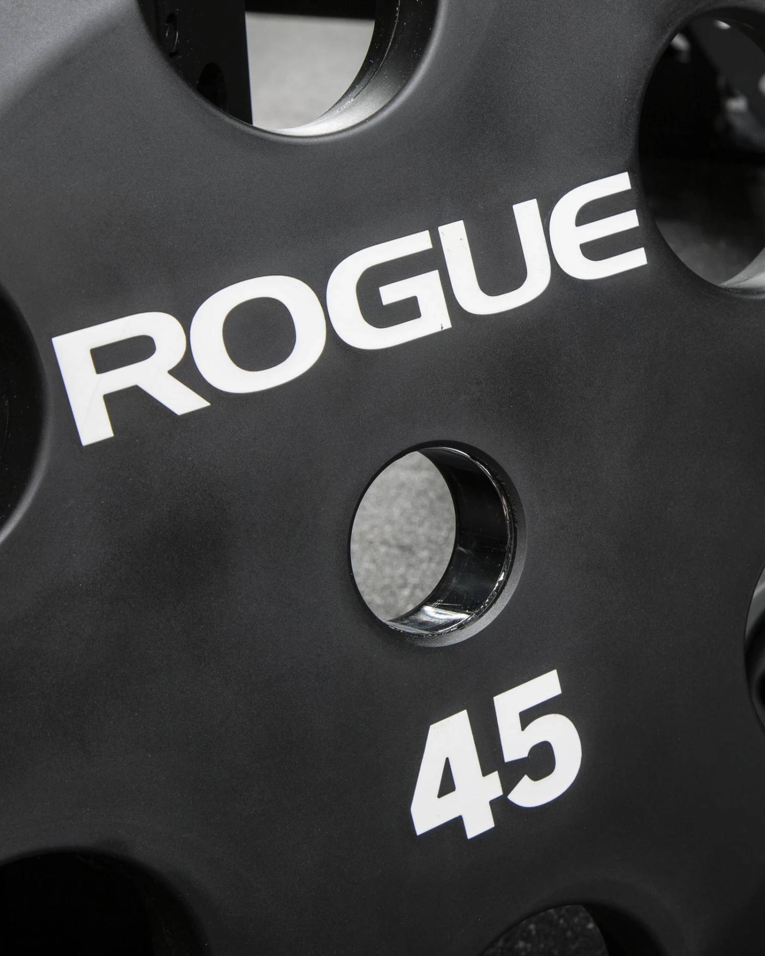 Rogue Fitness Rogue 6-Shooter Urethane Olympic Grip Plates - Image 4