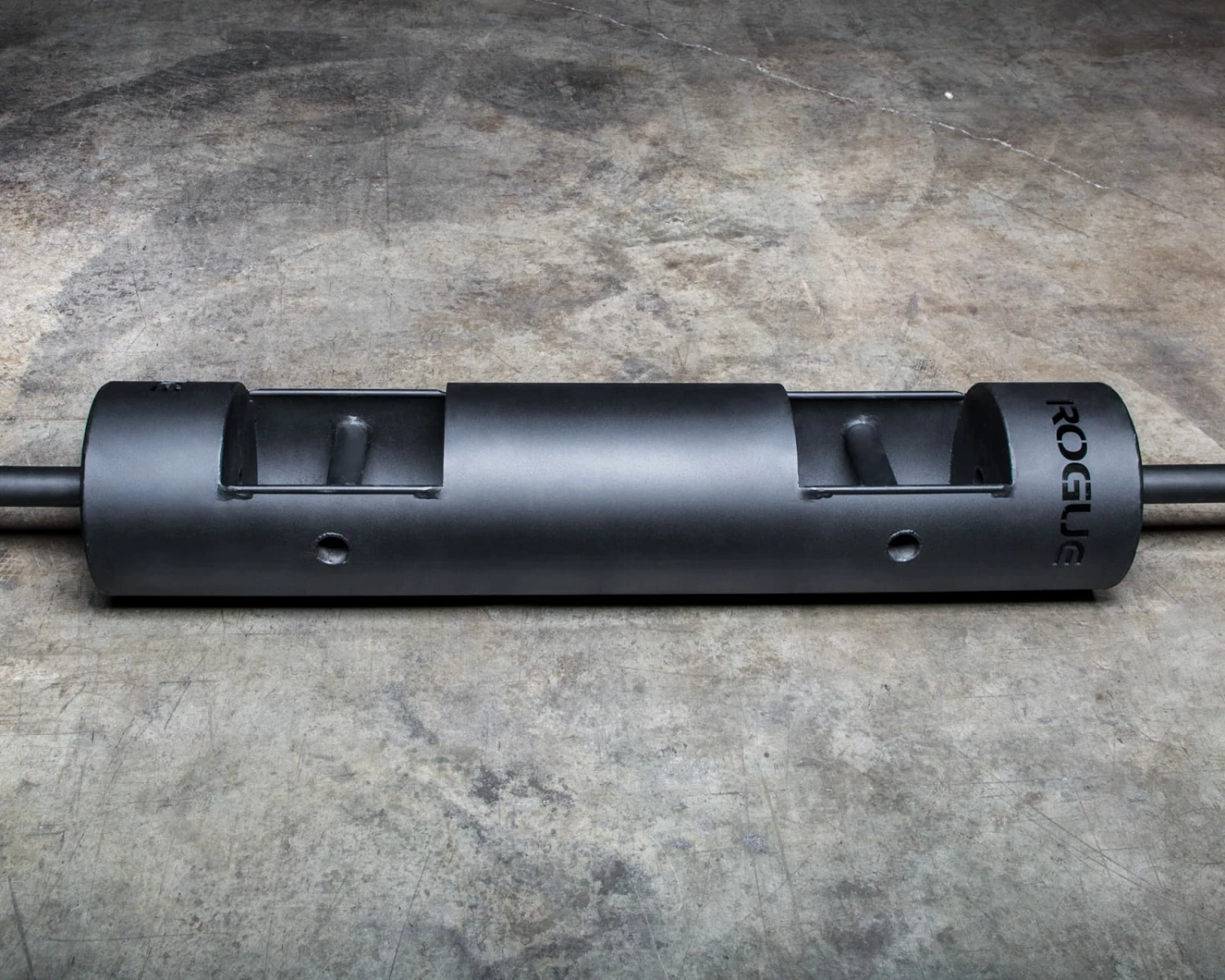 Rogue Fitness LB-1 Rogue 10" Log Bar - Image 3