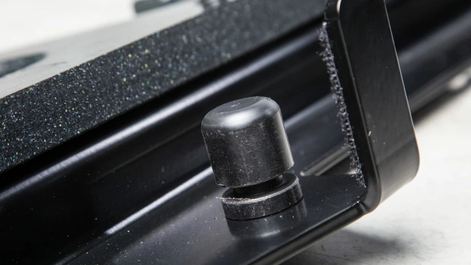 Rogue Fitness Rogue Monster Keyhole Gun Rack™ - Image 3