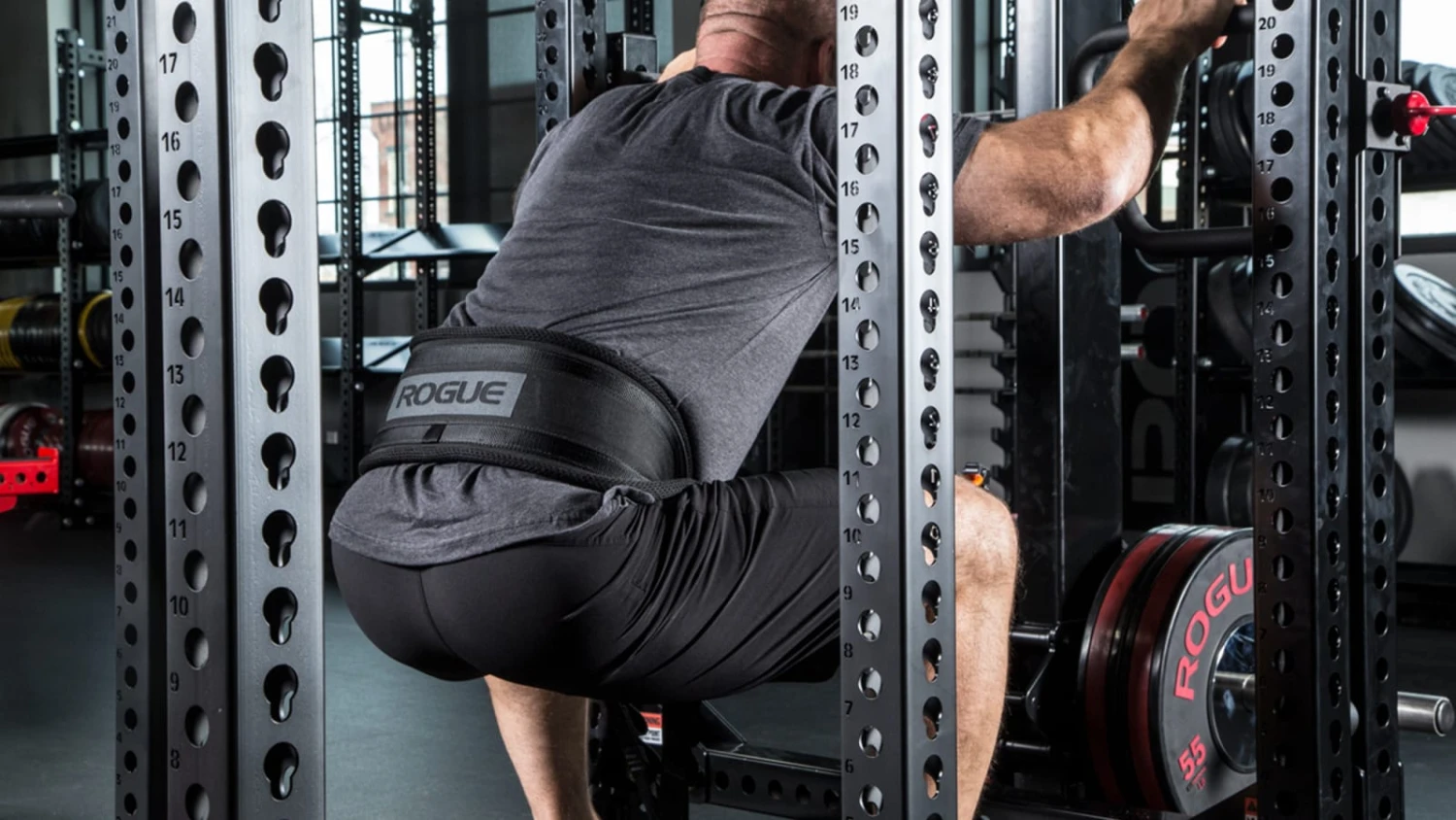 Rogue Monster Rhino Belt Squat - Drop-In Rogue Fitness Rogue Monster Rhino Belt Squat - Drop-In -Rogue Fitness RA1592 BLACK MG web10 dbfype