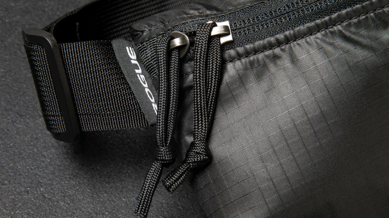 Rogue Fitness Rogue Fanny Pack - Image 3