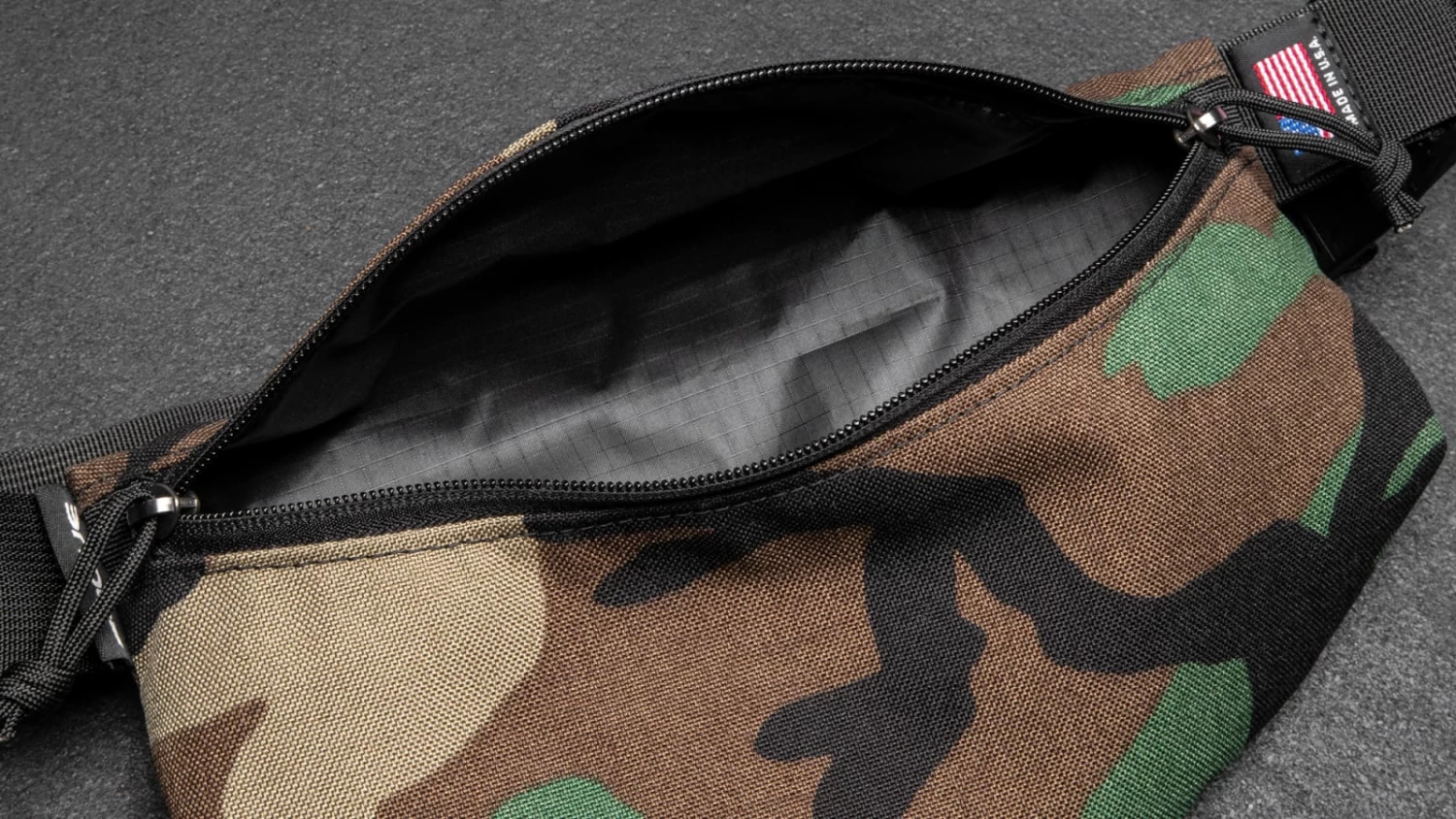 Rogue Fitness Rogue Fanny Pack - Image 4