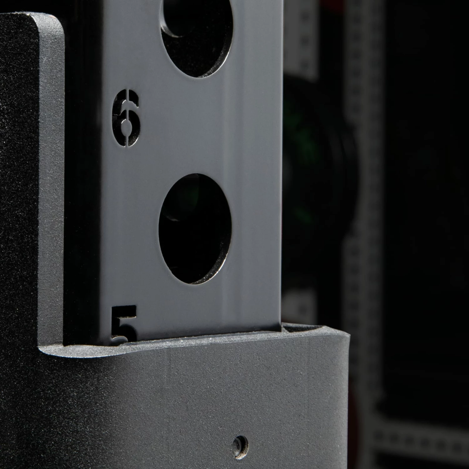 Rogue Fitness Monster LT-1 50 CAL™ Trolley™ 2.0 & Lever Arm Kit - Image 5